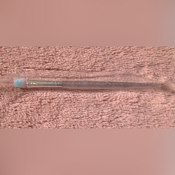 BNIB SL MISS GLAM SB68 eye shadow brush - Picture 2 of 3